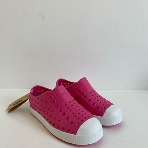 Native Kids Jefferson in Hollywood Pink